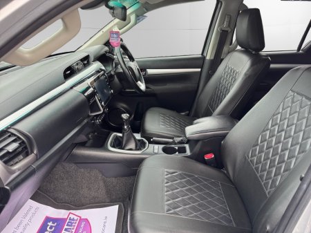 2021 Toyota Hilux - photo 15