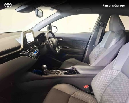2023 Toyota C-HR - photo 6