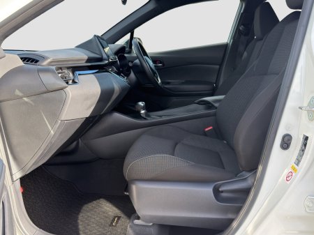 2019 Toyota C-HR - photo 15
