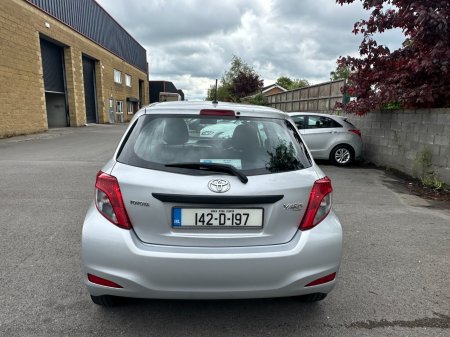 2014 Toyota Yaris - photo 5