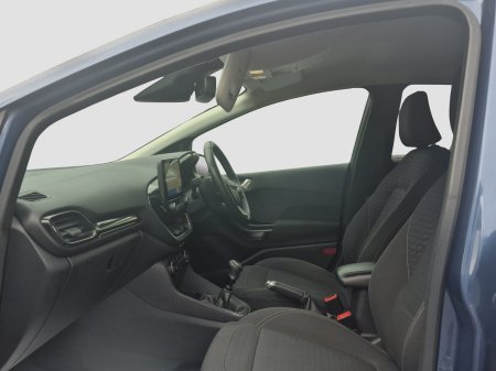 2020 Ford Fiesta - photo 13