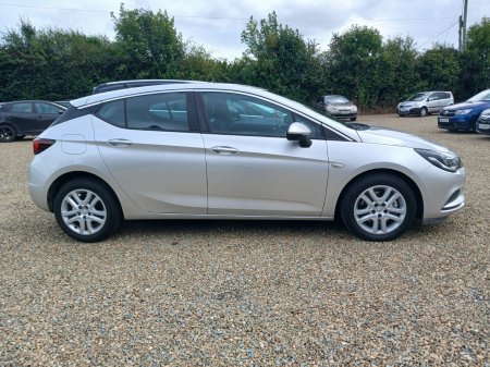 2016 Vauxhall Astra - photo 6