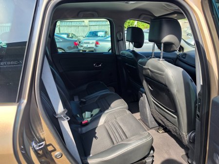 2016 Renault Grand Scenic - photo 16
