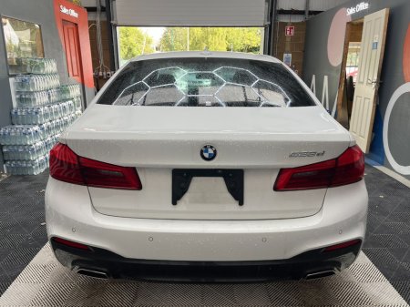 2018 BMW 5-Series - photo 4