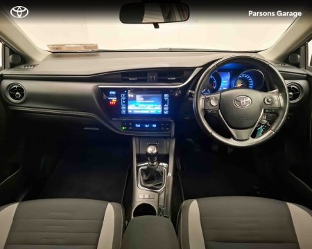 2017 Toyota Auris - photo 8