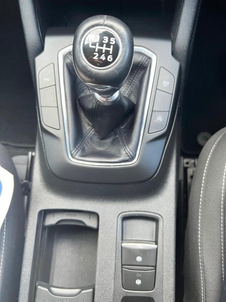 2022 Ford Kuga - photo 23