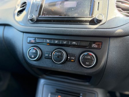 2016 Volkswagen Tiguan - photo 14