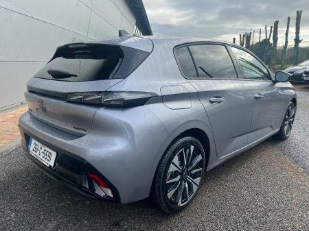 2026 Peugeot 308 - photo 2