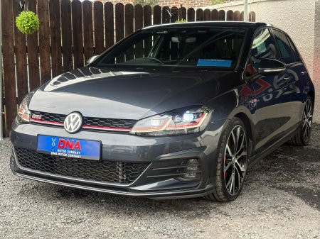 2019 Volkswagen Golf - photo 3