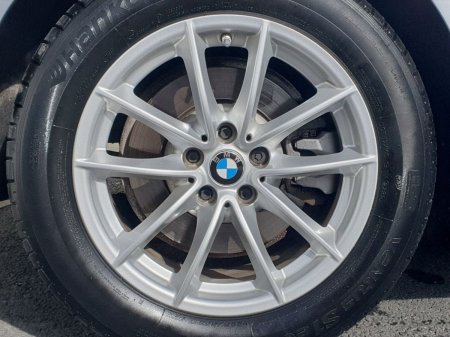 2024 BMW 5-Series - photo 14