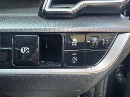 2025 Kia Sportage - photo 35