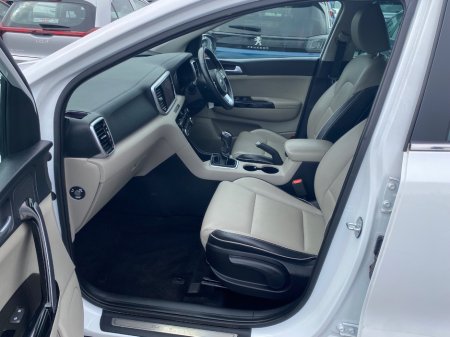 2021 Kia Sportage - photo 14