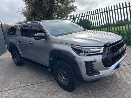 2023 Toyota Hilux - photo 2