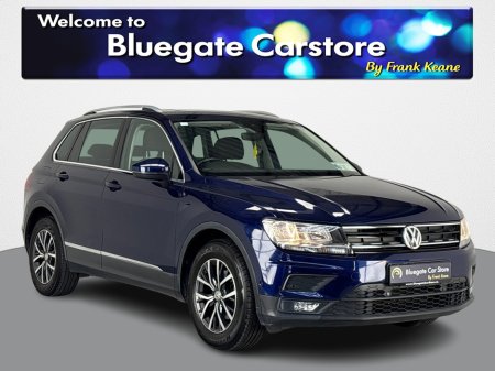 2018 Volkswagen Tiguan CL 2.0 TDI 115HP MANUAL 6SPEED NEW NCT**PANORAMIC SUNROOF**17"ALLOYS**BLACK CLOTH INTERIOR**DUAL CLI