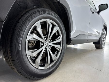 2023 Toyota RAV4 - photo 11