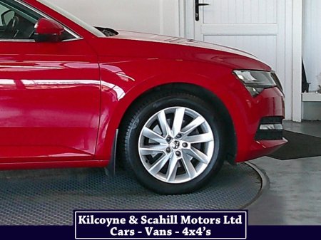 2022 Skoda Superb - photo 33