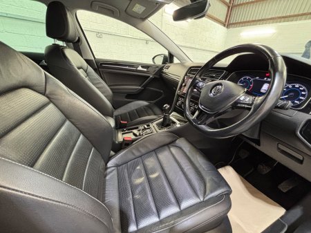 2020 Volkswagen Golf - photo 14