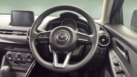 2017 Mazda Demio - photo 20