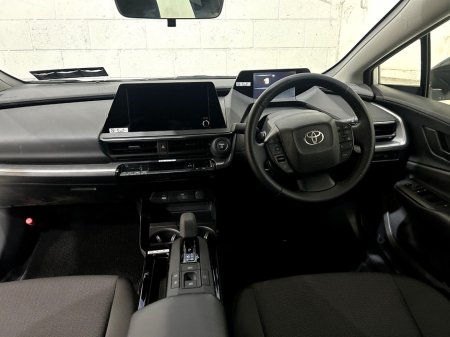 2025 Toyota Prius - photo 6