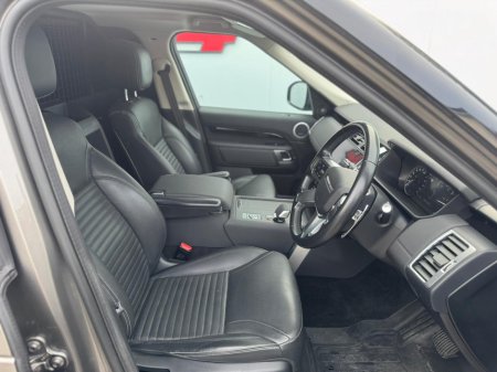 2022 Land Rover Discovery - photo 12