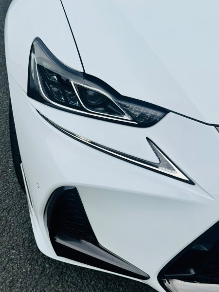 2018 Lexus IS - photo 20