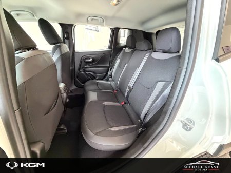 2024 Jeep Renegade - photo 18
