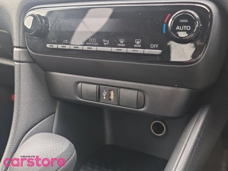 2022 Toyota Yaris - photo 20