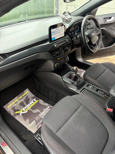 2019 Ford Focus - photo 12