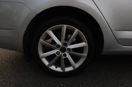 2016 Skoda Octavia - photo 8