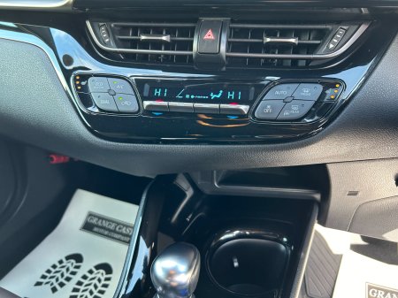 2017 Toyota C-HR - photo 11