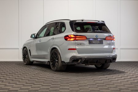2023 BMW X5 - photo 4