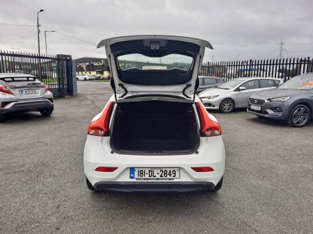 2018 Volvo V40 - photo 9