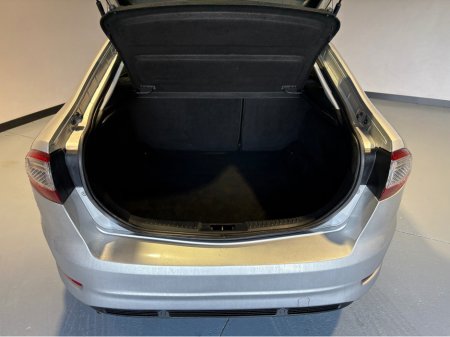 2012 Ford Mondeo - photo 4