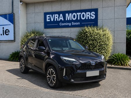 2022 Toyota Yaris Cross Z HYBRID AUTOMATIC 1.5 PETROL //HIGH SPEC//LOW MILES//HALF LEATHER HEATED SEATS//HEAD UP DISPLAY//RE