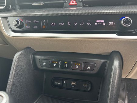 2023 Kia Sportage - photo 18