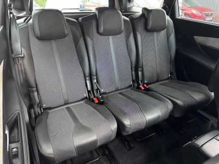 2025 Peugeot 5008 - photo 21