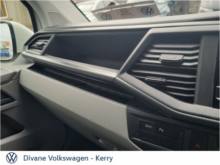 2021 Volkswagen Transporter - photo 24