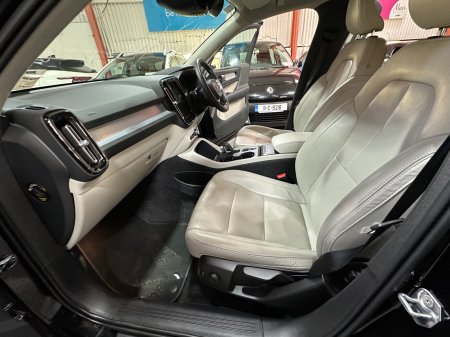 2021 Volvo XC40 - photo 11