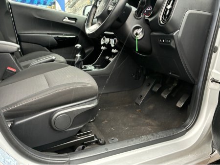 2023 Kia Picanto - photo 10