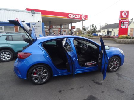 2023 Ford Focus - photo 9