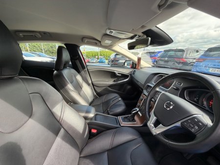 2019 Volvo V40 - photo 14