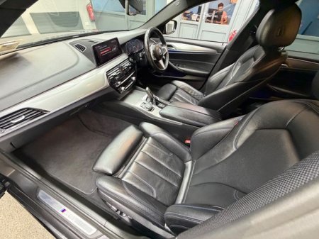 2018 BMW 5-Series - photo 24