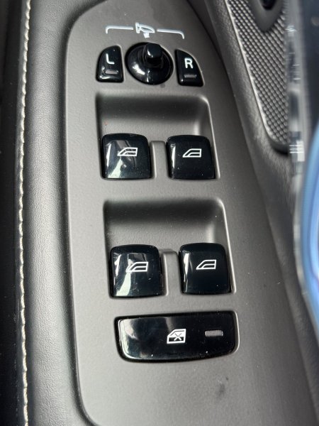 2019 Volvo S90 - photo 28