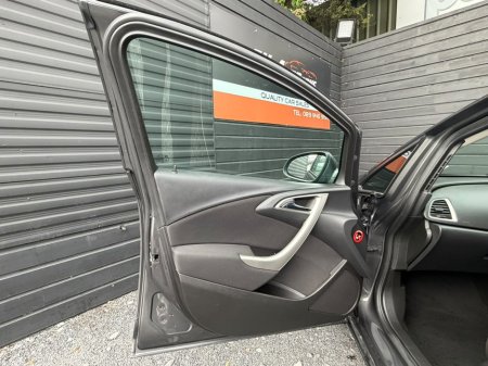 2011 Opel Astra - photo 19