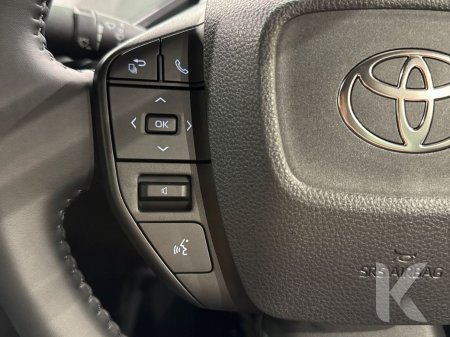 2024 Toyota Prius - photo 14