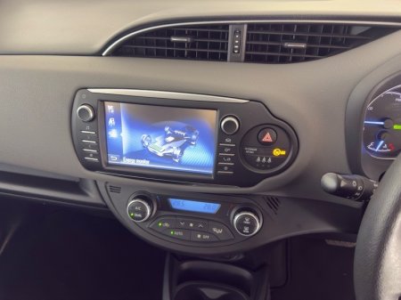 2019 Toyota Yaris - photo 13