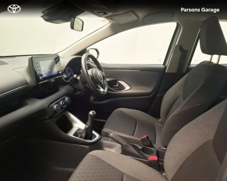 2021 Toyota Yaris - photo 6