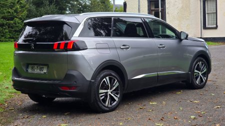2019 Peugeot 5008 - photo 5