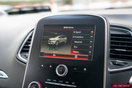 2017 Renault Grand Scenic - photo 28