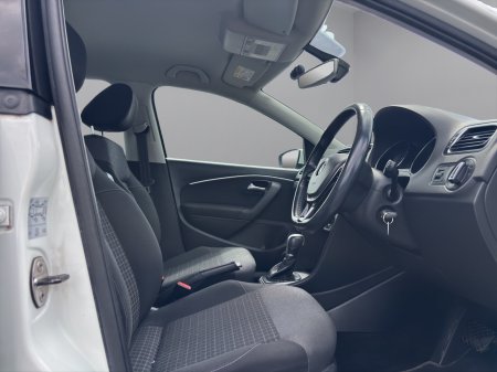 2017 Volkswagen Polo - photo 10